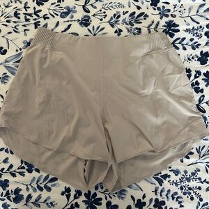 Lululemon Hotty Hot HR Short 4” SE